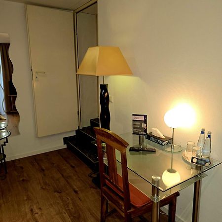 Hotel Stern Dusseldorf Ngoại thất bức ảnh