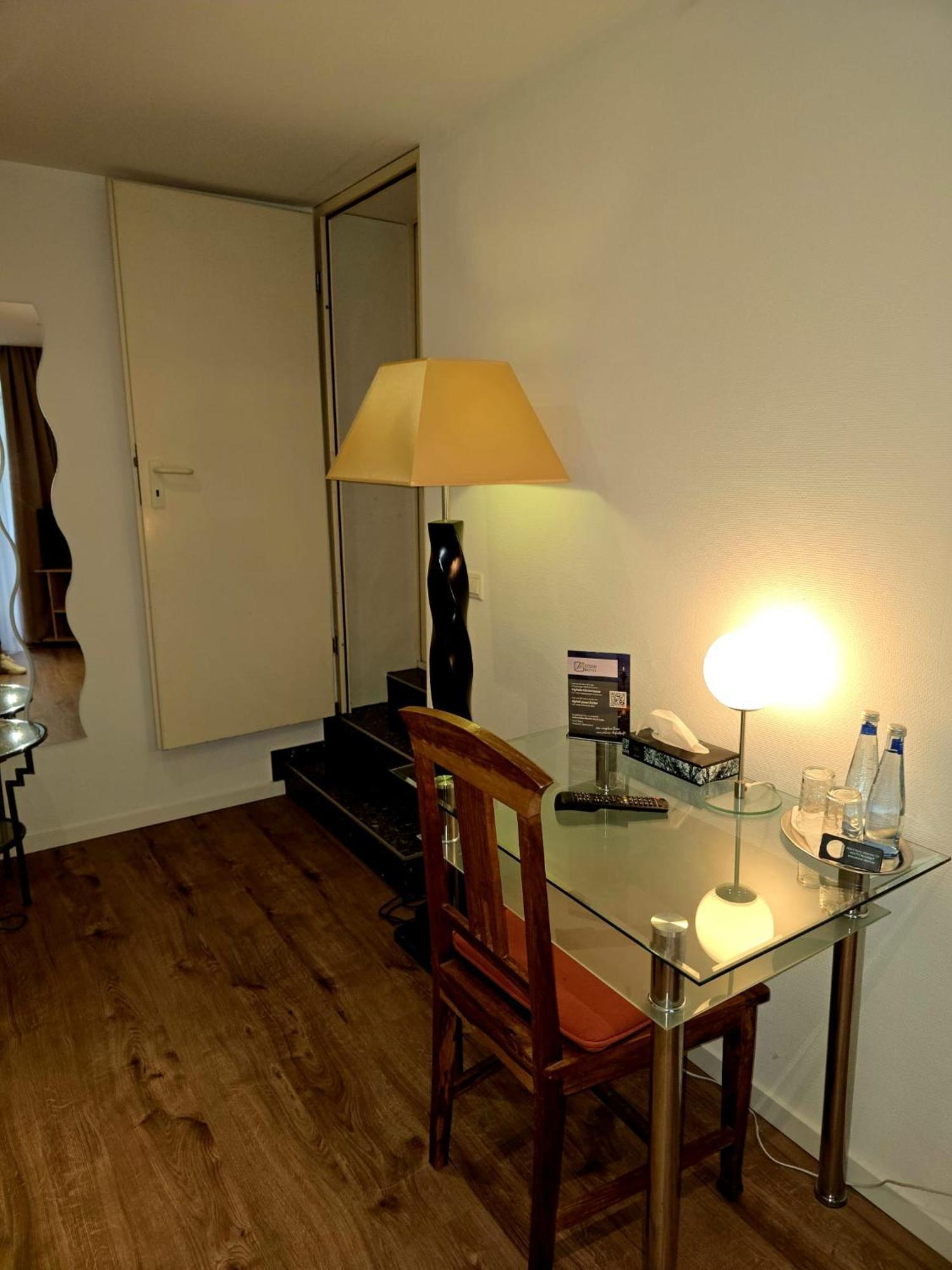 Hotel Stern Dusseldorf Ngoại thất bức ảnh