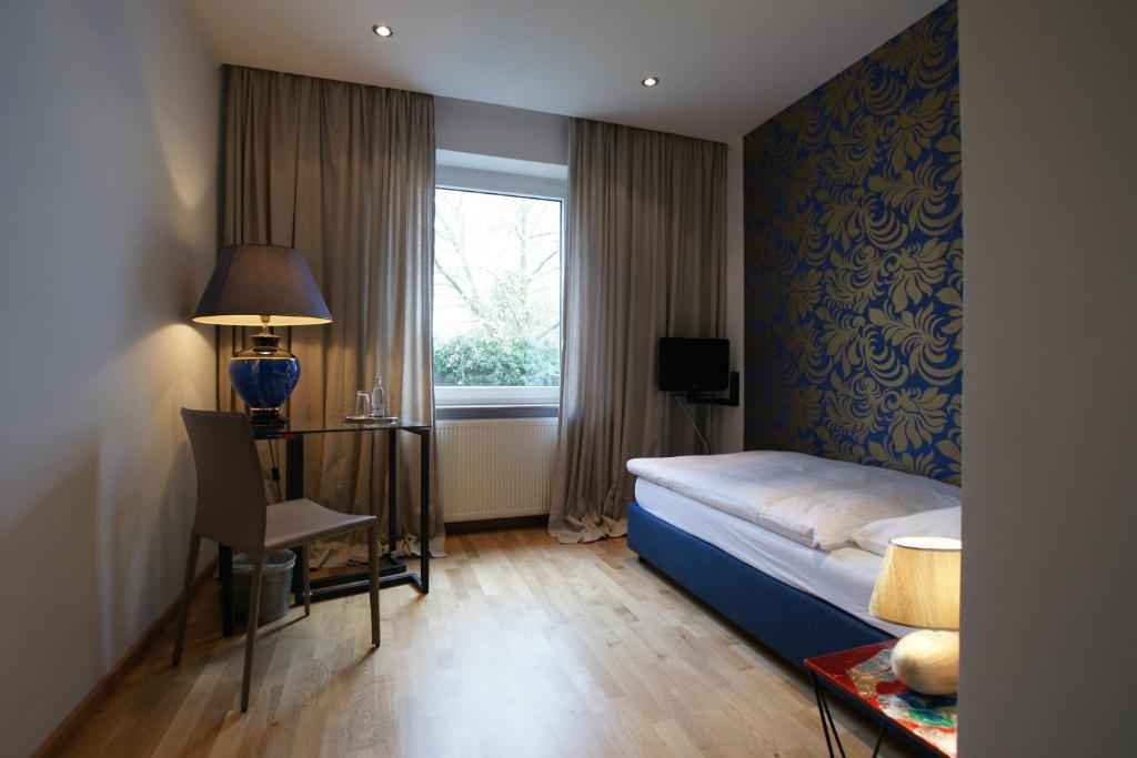 Hotel Stern Dusseldorf Phòng bức ảnh