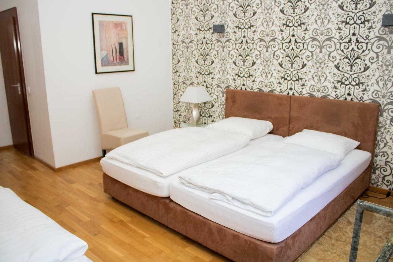 Hotel Stern Dusseldorf Ngoại thất bức ảnh