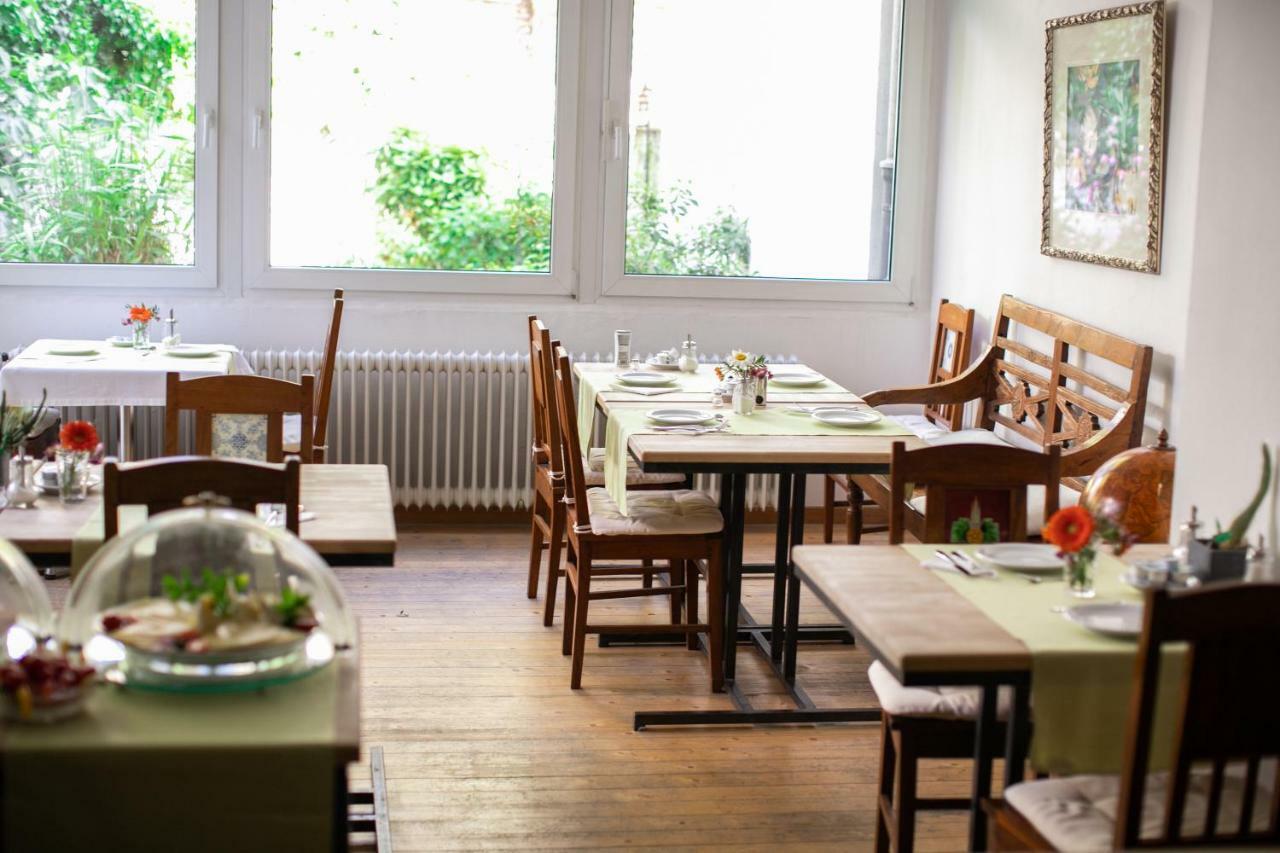 Hotel Stern Dusseldorf Ngoại thất bức ảnh