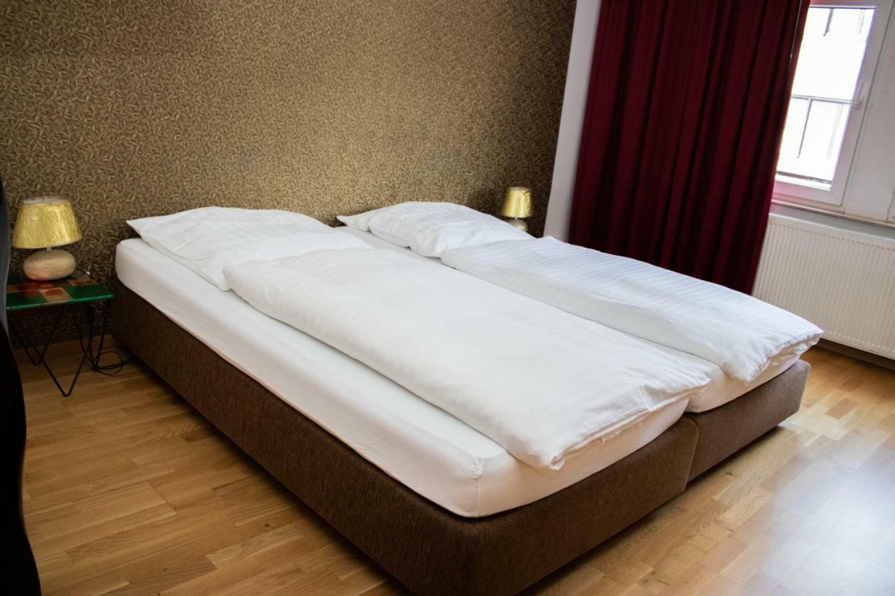 Hotel Stern Dusseldorf Ngoại thất bức ảnh